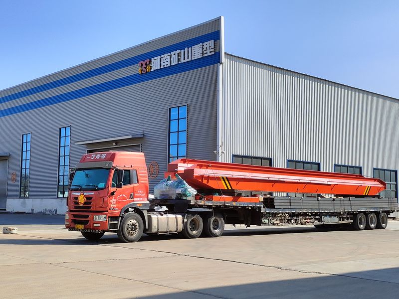電動單梁起重機，LD20t-26.8m，4臺，發(fā)往石家莊交付客戶使用。