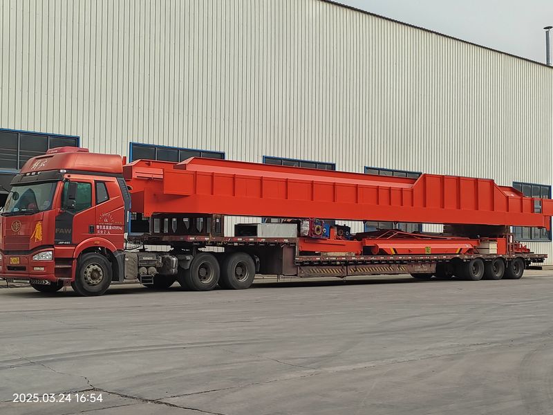通用橋式起重機 QDXX32/5t—19.5m 電動單梁橋式起重機 2臺 LD10t—16.5m 制作完成，發(fā)往河北石家莊交付客戶使用。
