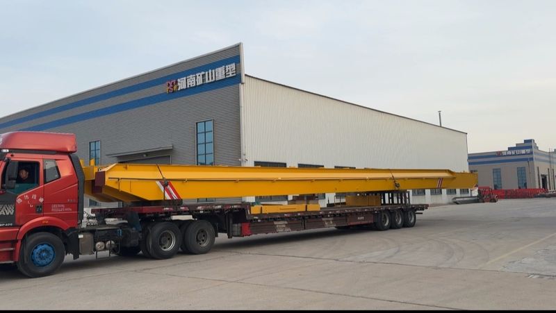 電動葫蘆橋式起重機 LH10t-27.95m 電動單梁起重機 LD5t—23.3m 制作完成，發(fā)往浙江省金華市交付客戶使用