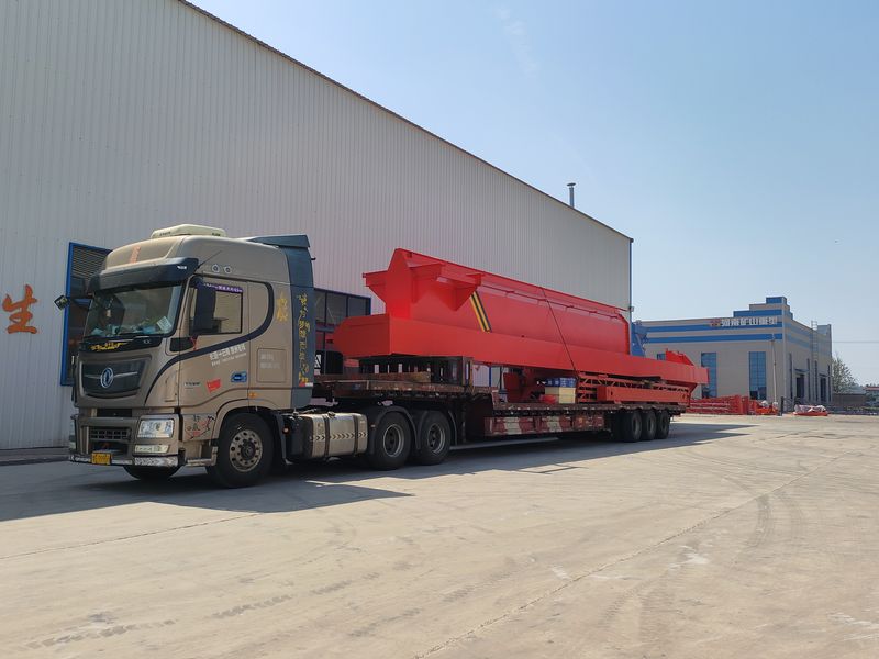 電動葫蘆門式起重機(jī) MHxh16t—32m 制作完成，發(fā)往新疆交付客戶使用。